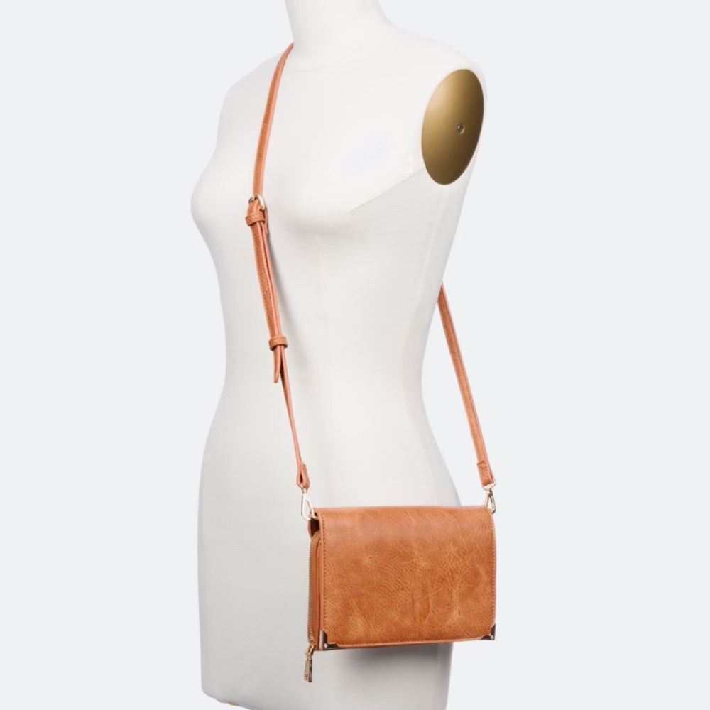 Urban expressions Alesa Wallet clutch